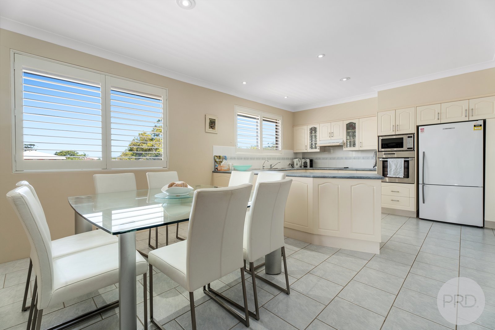 8/3-7 Columbia Close NELSON BAY 8