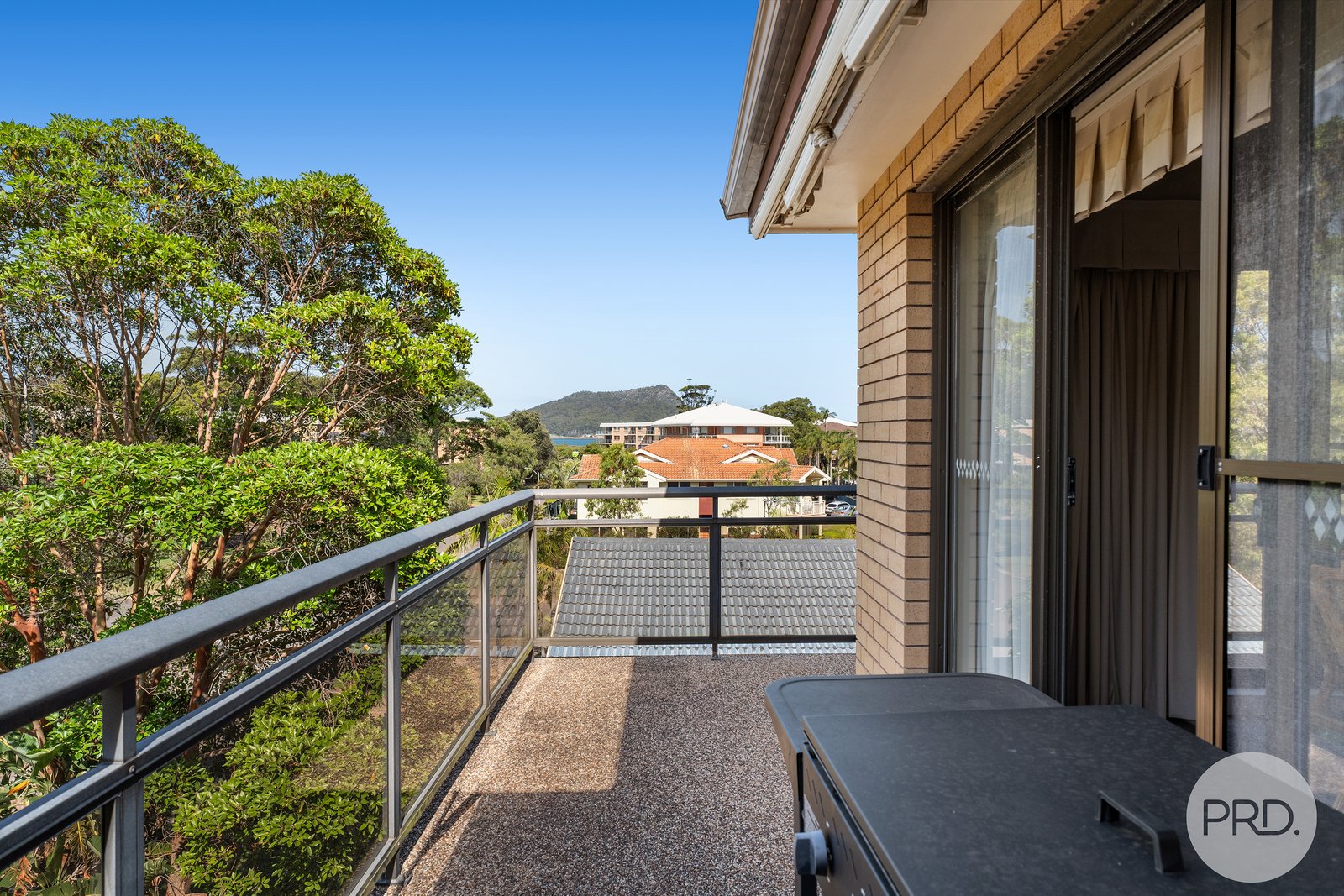 8/3-7 Columbia Close NELSON BAY 10