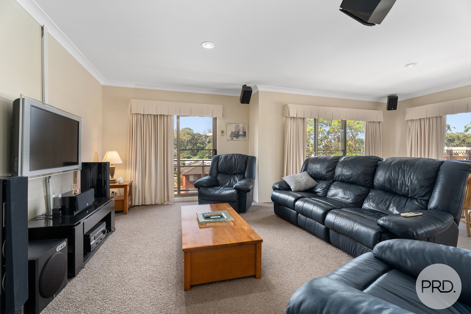 8/3-7 Columbia Close NELSON BAY 21