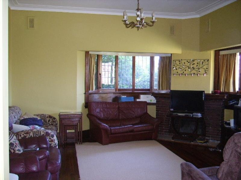 83-87 Capper Street TUMUT 2