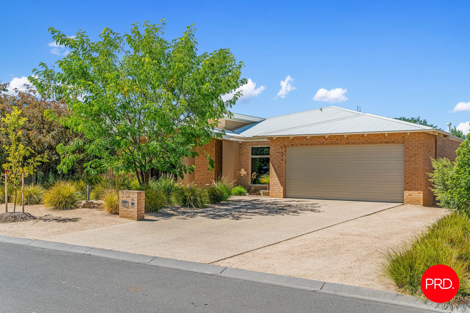 83 Bassett Drive STRATHFIELDSAYE 1