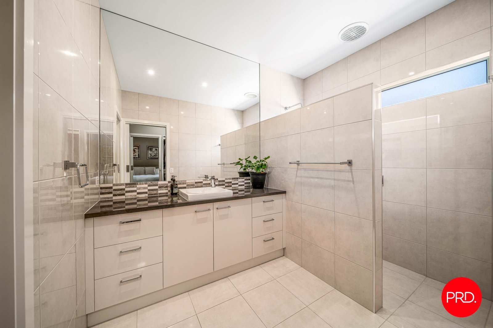 83 Bassett Drive STRATHFIELDSAYE 13