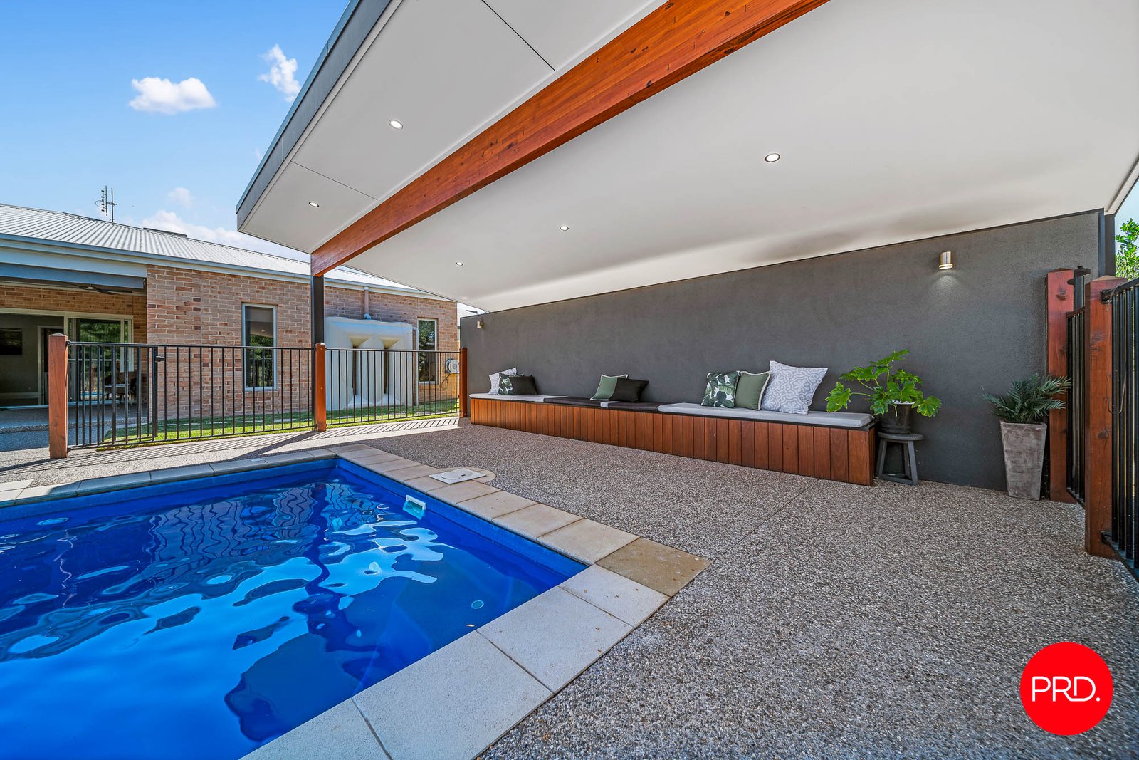 83 Bassett Drive STRATHFIELDSAYE 26