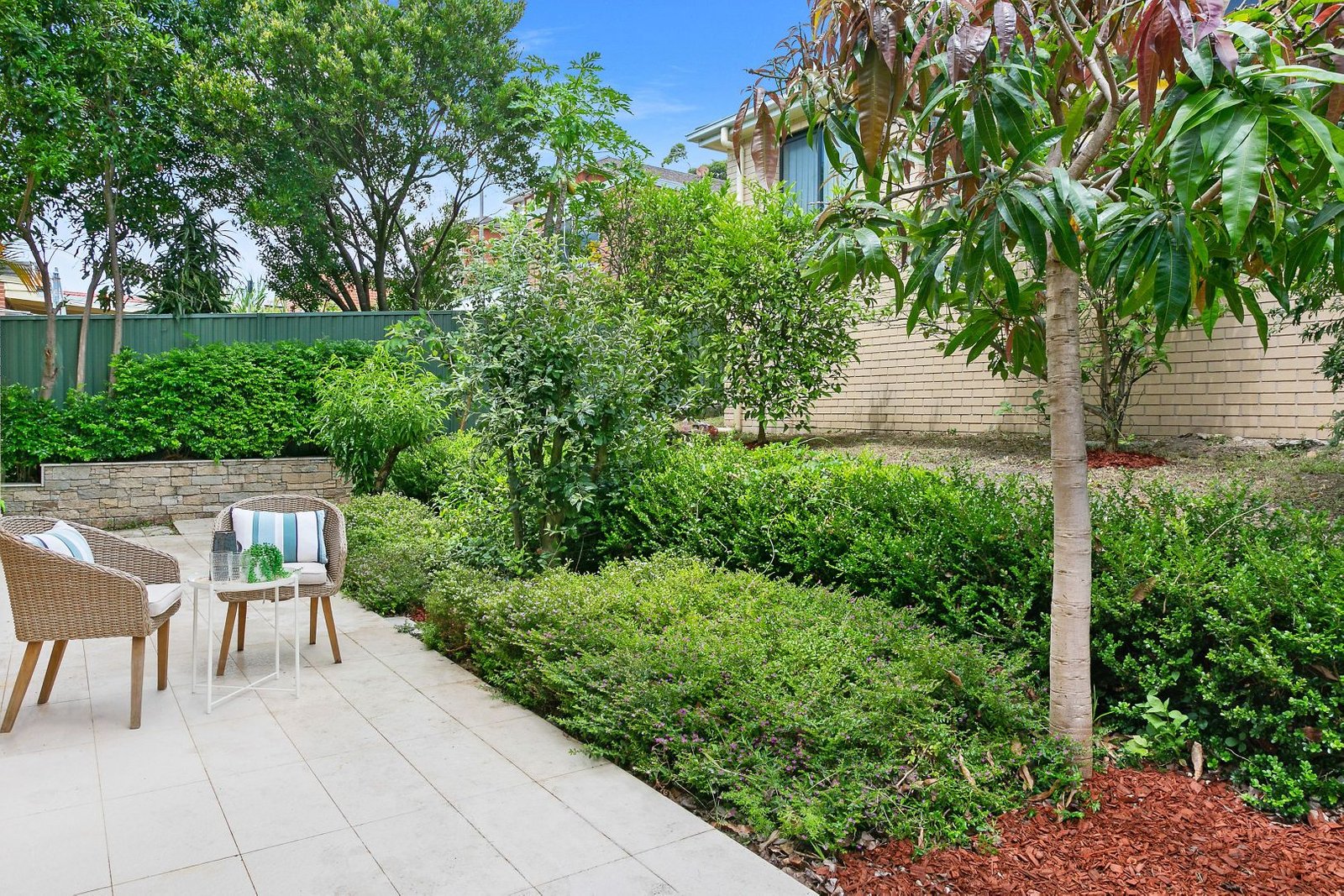 83 Botany Street CARLTON 9