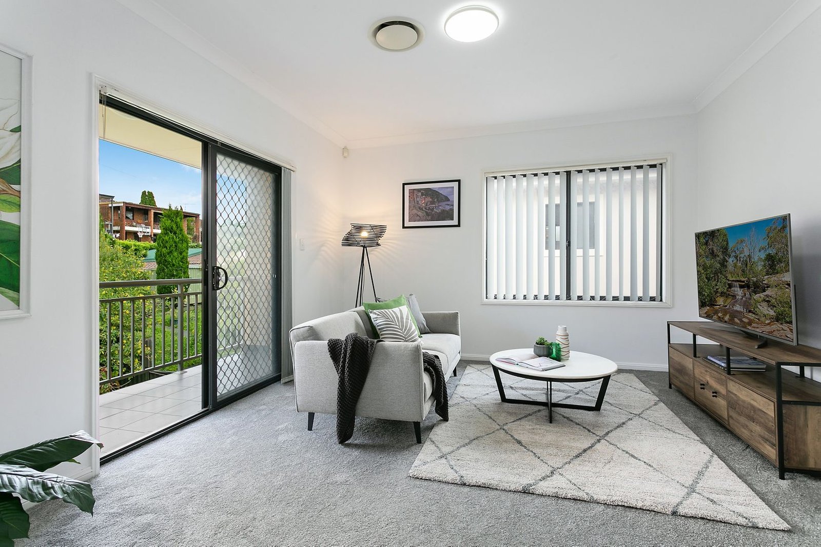 83 Botany Street CARLTON 2