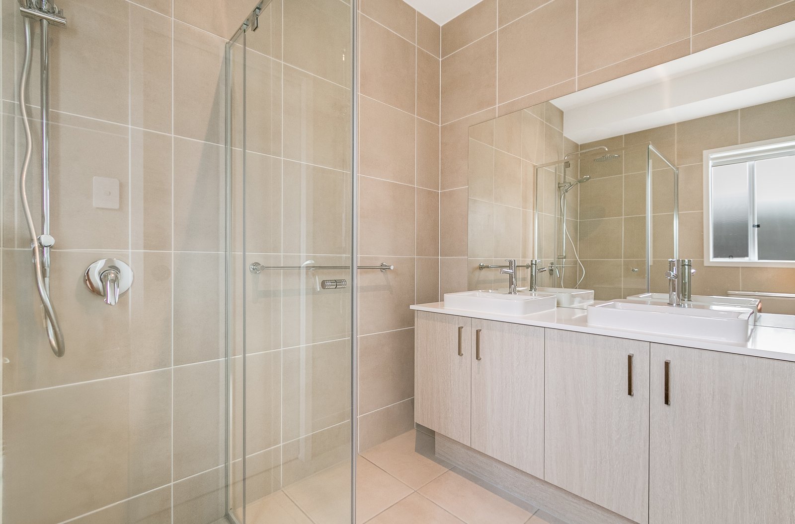 83 Bowen Loop CUDGEN 11