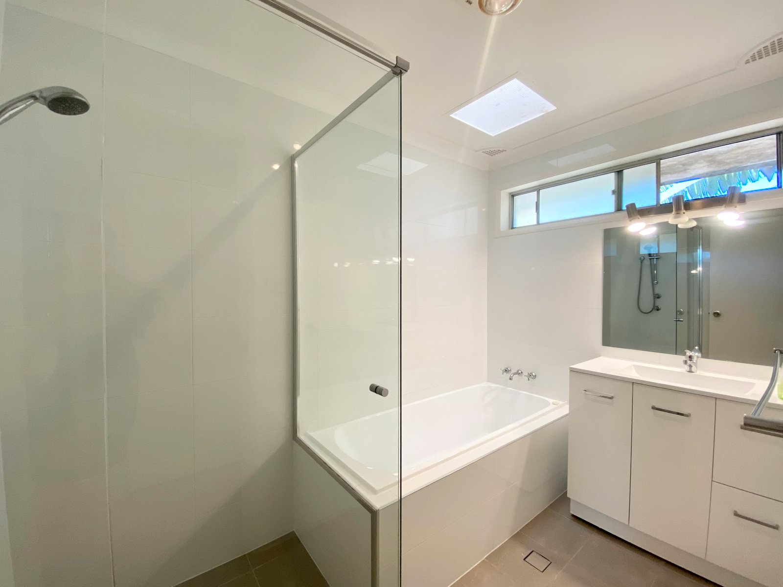 83 Campbell Avenue ANNA BAY 10