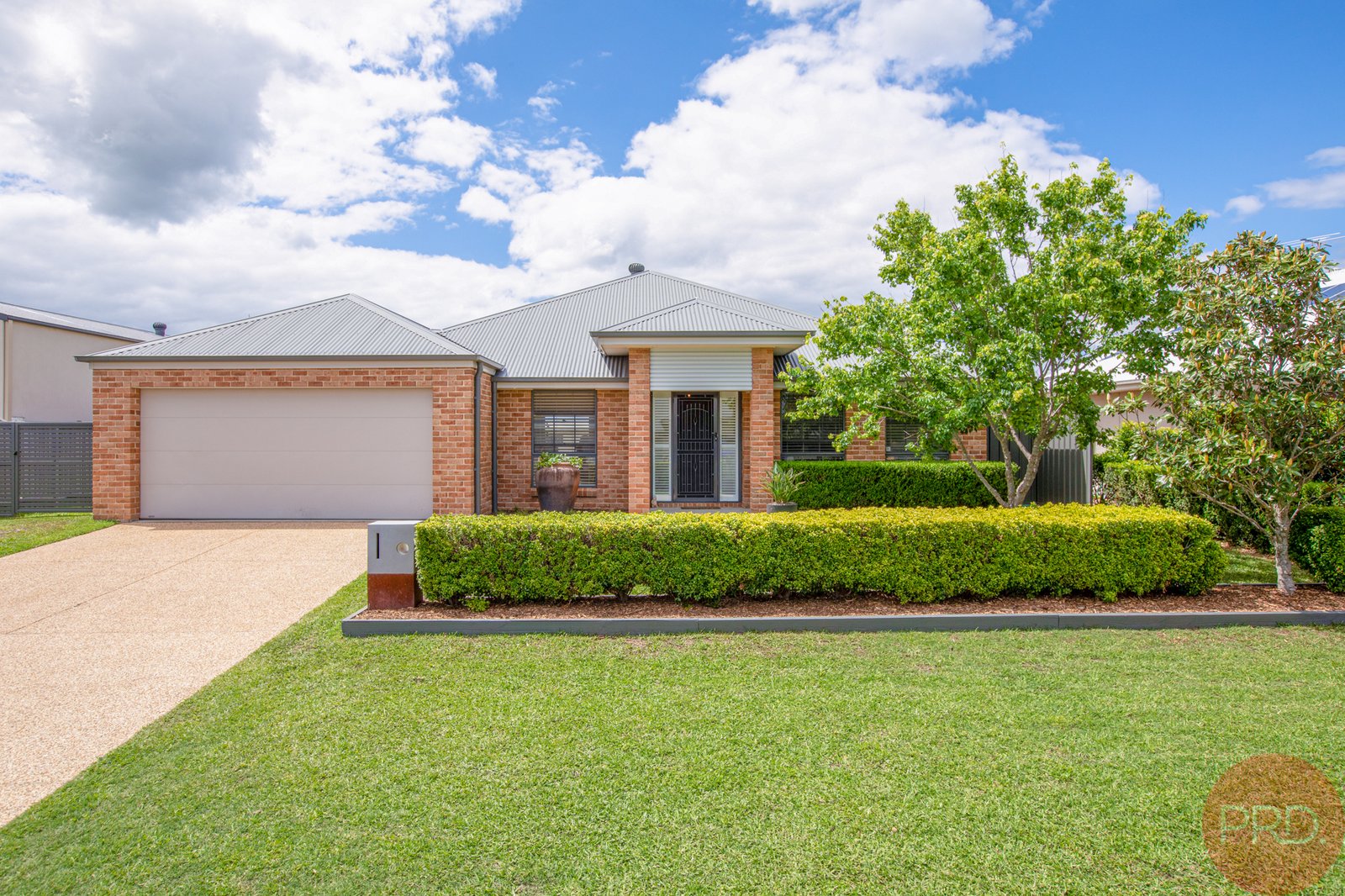 83 Canterbury Drive RAWORTH 1