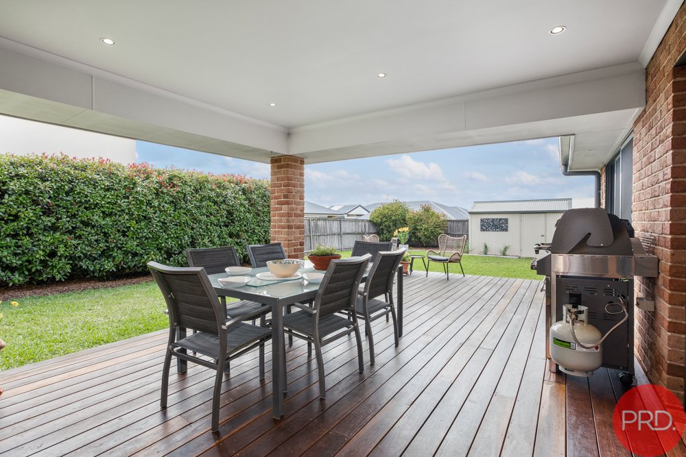 83 Canterbury Drive RAWORTH 10