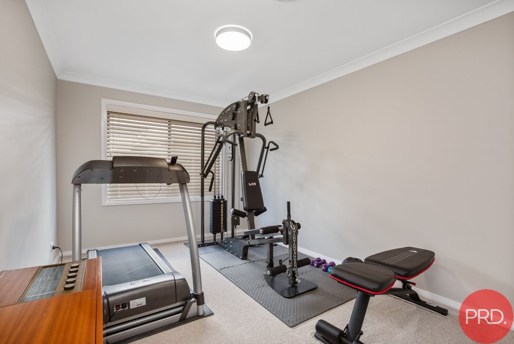 83 Canterbury Drive RAWORTH 21