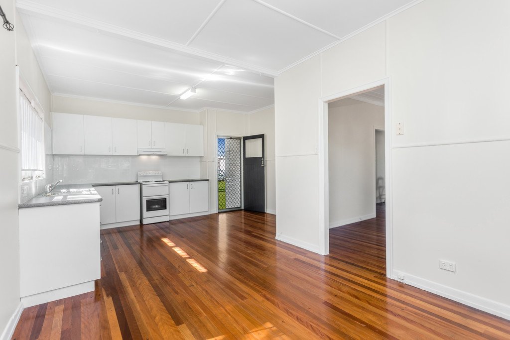 83 Charlie Street ZILLMERE 5