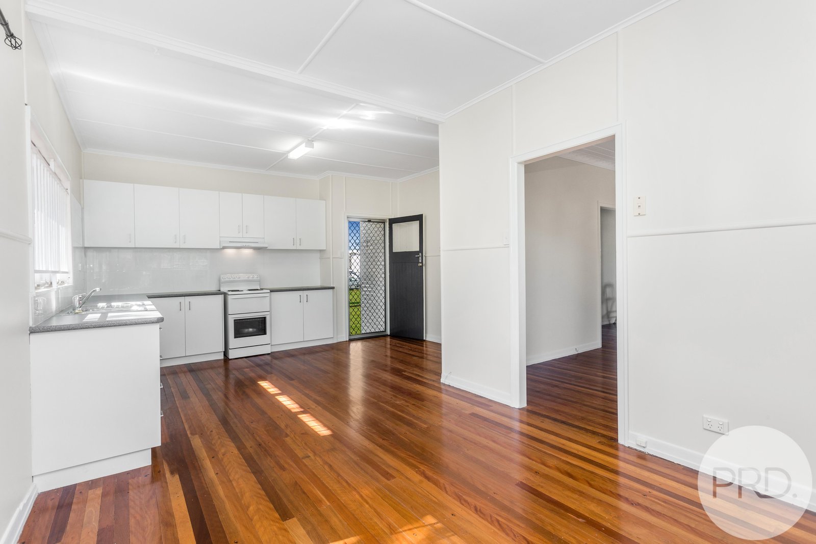 83 Charlie Street ZILLMERE 5