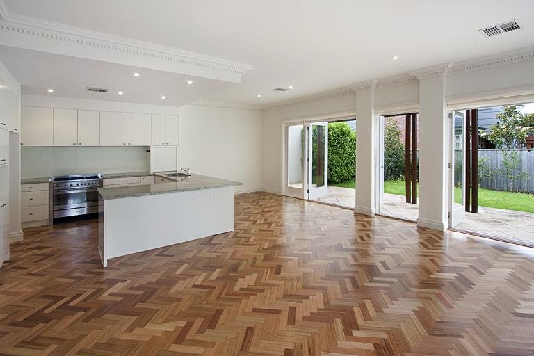 Gallery: 83 Cole Street