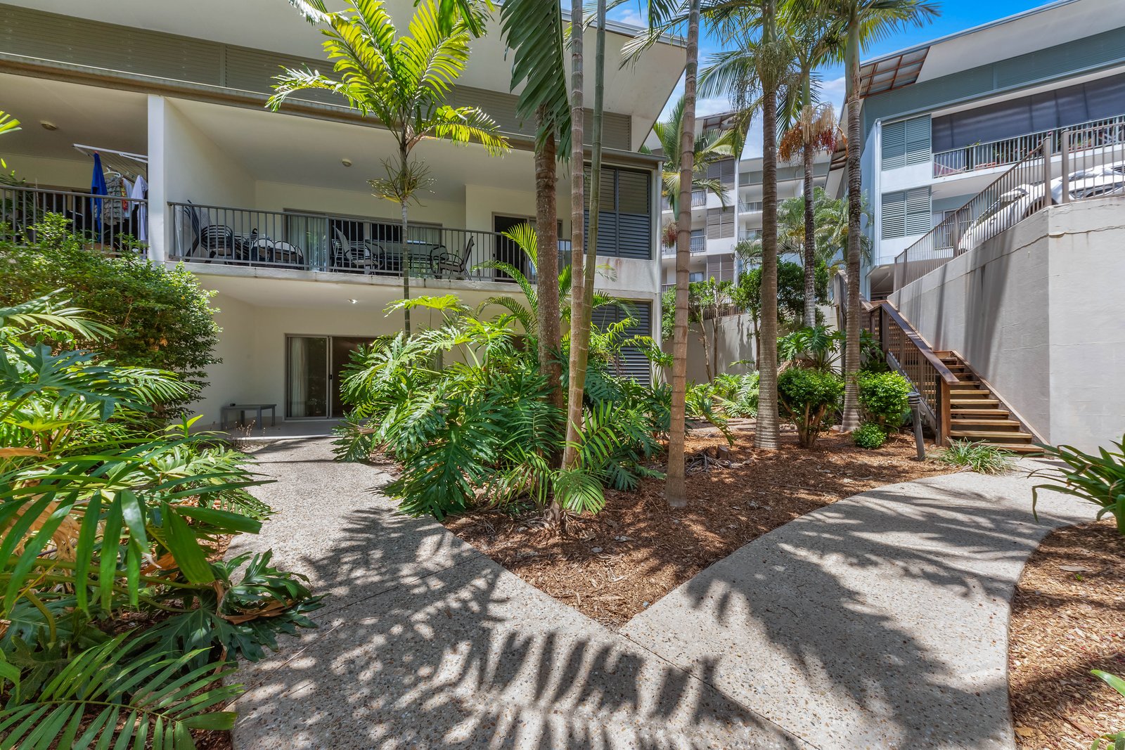 8/3 Deloraine Close CANNONVALE 12