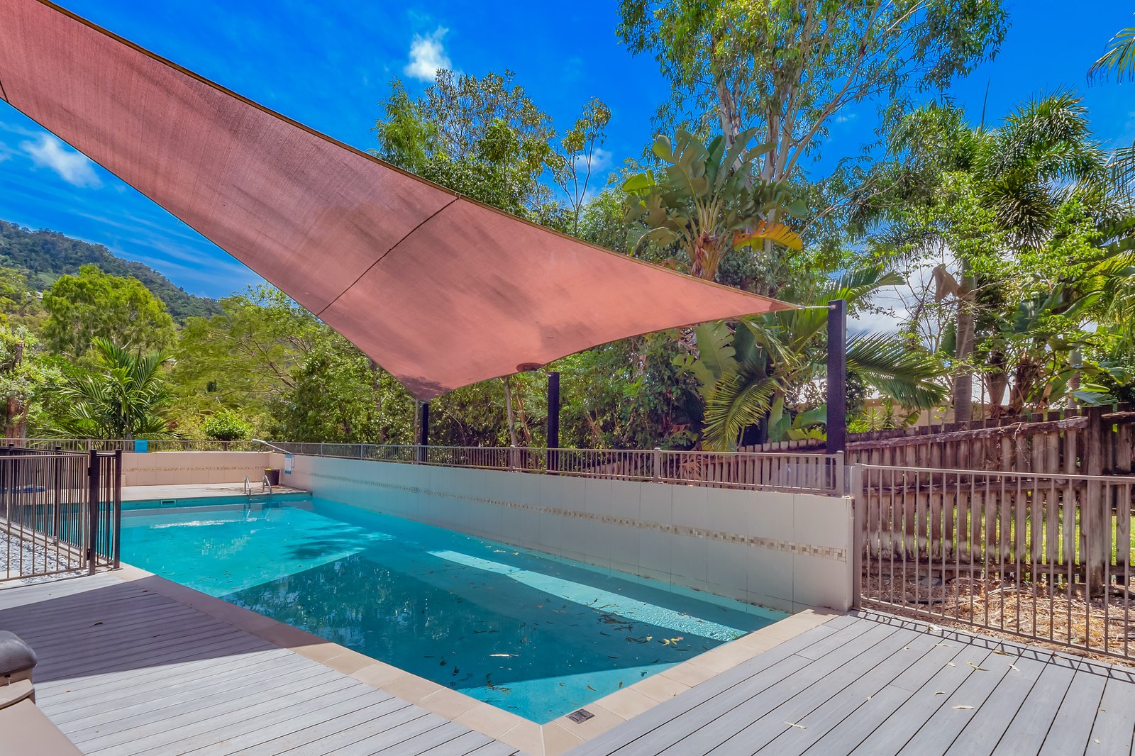 8/3 Deloraine Close CANNONVALE 13