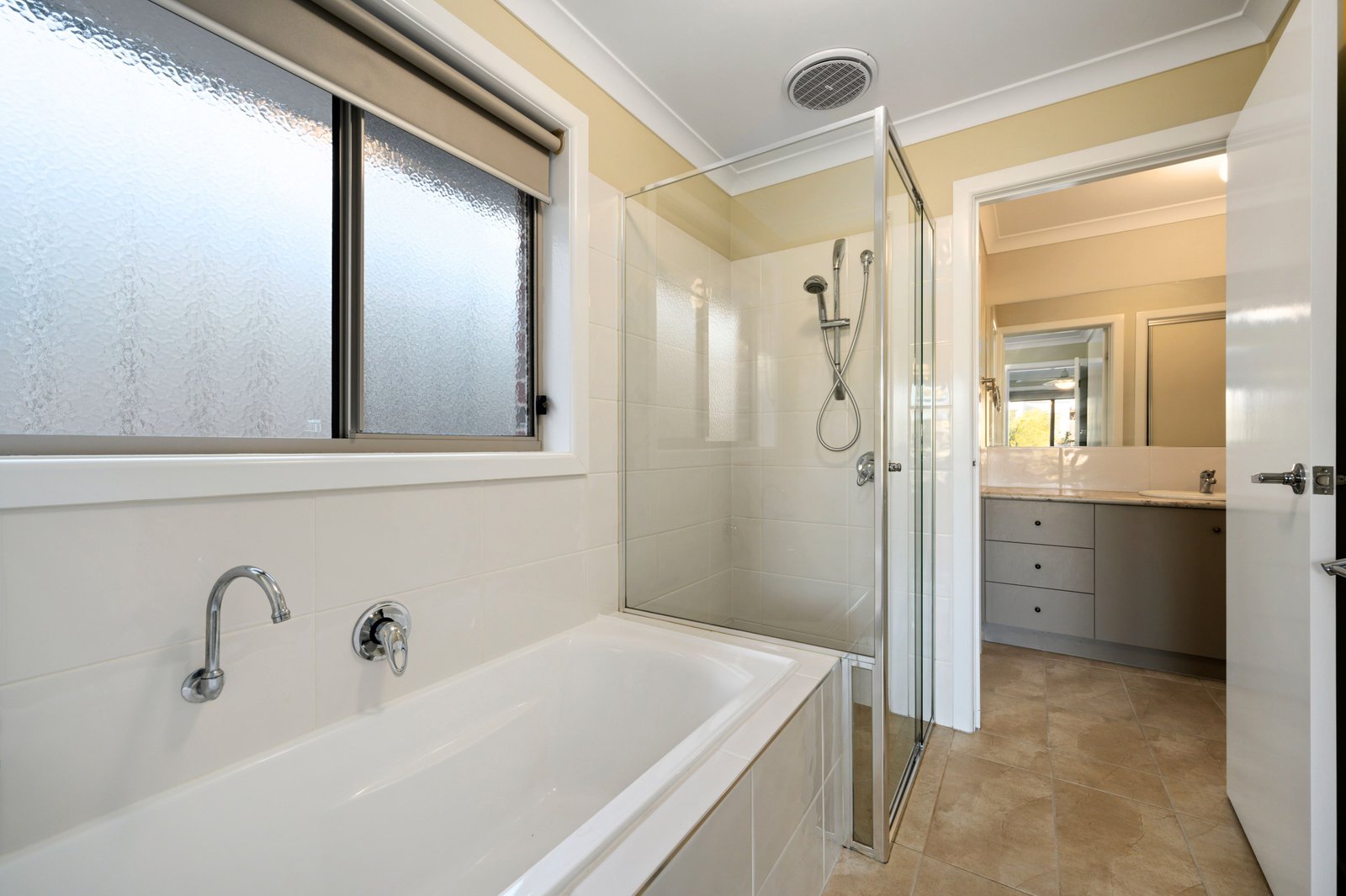 83 Dunne Crescent THURGOONA 7