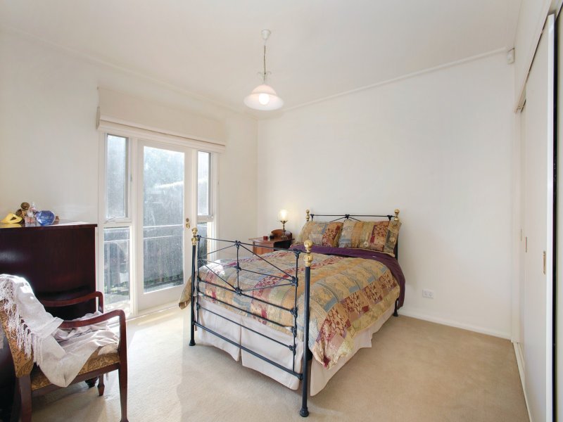 Gallery: 83 Esplanade East