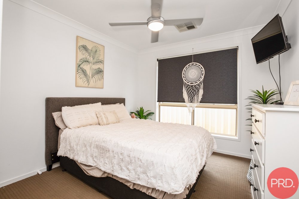 83 Ferraby Drive METFORD 14