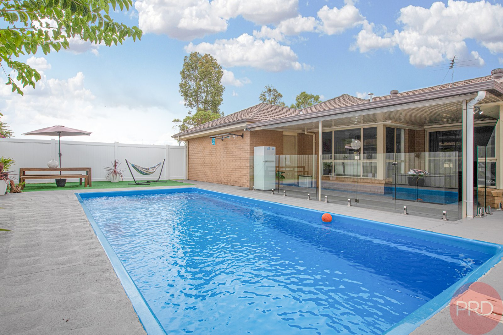 83 Ferraby Drive METFORD 21