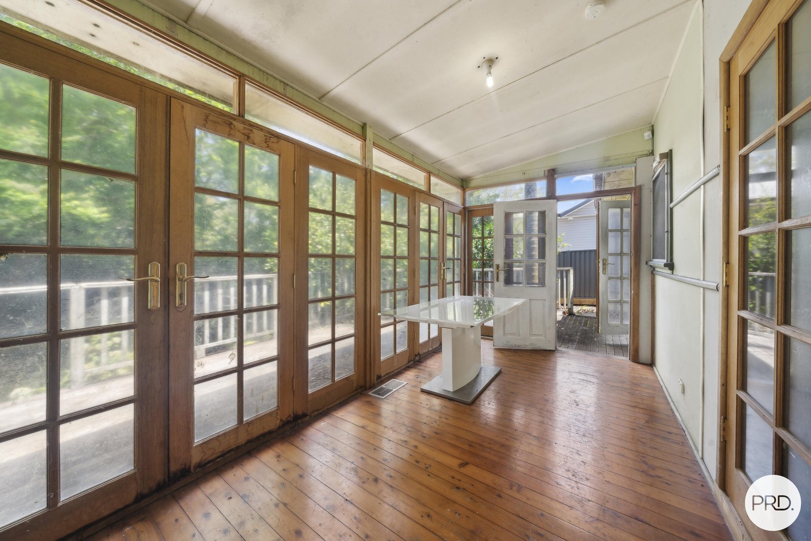 83 Hawkesbury Road SPRINGWOOD 9