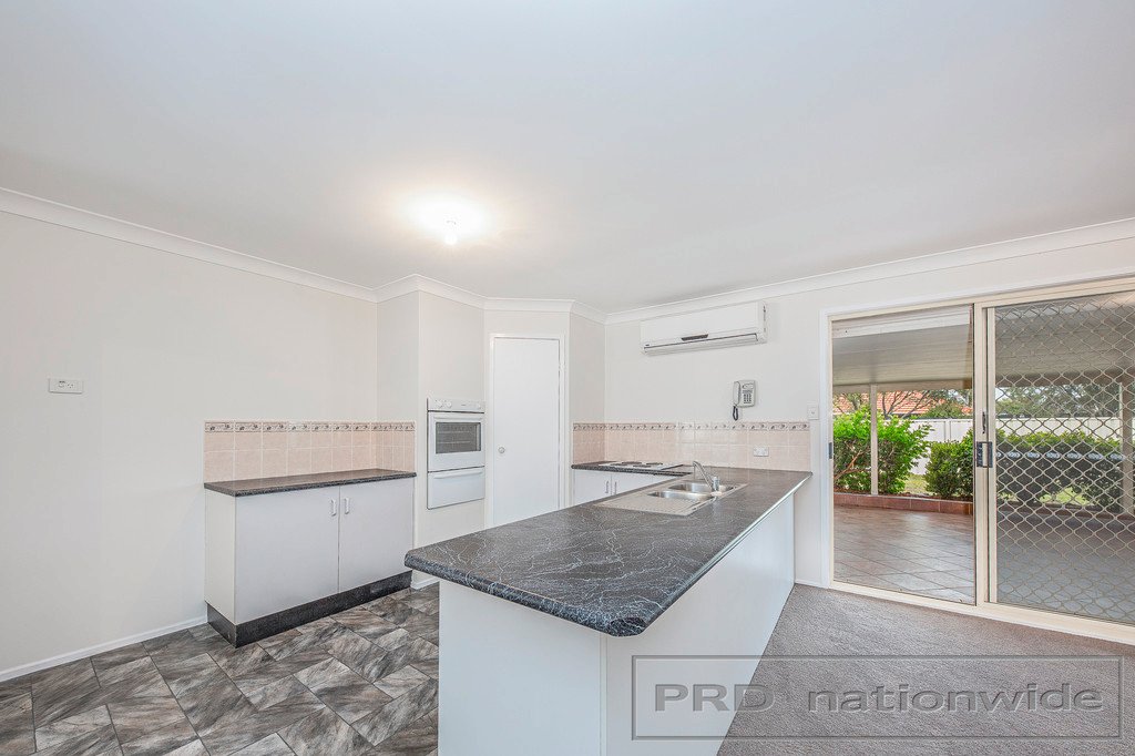 83 High Street GRETA 4