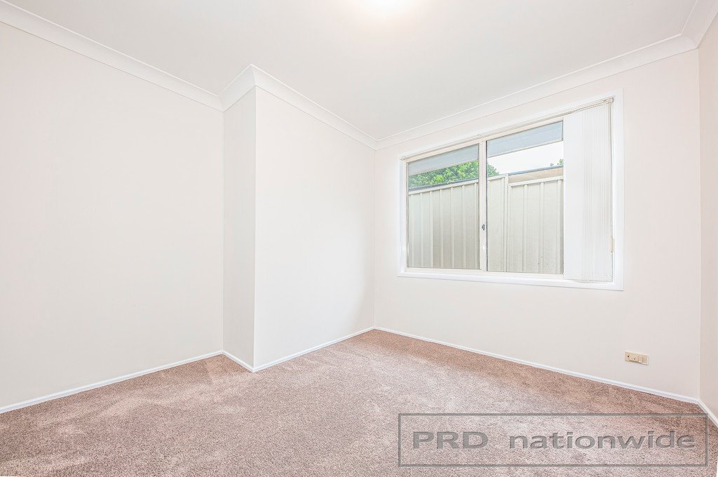 83 High Street GRETA 12