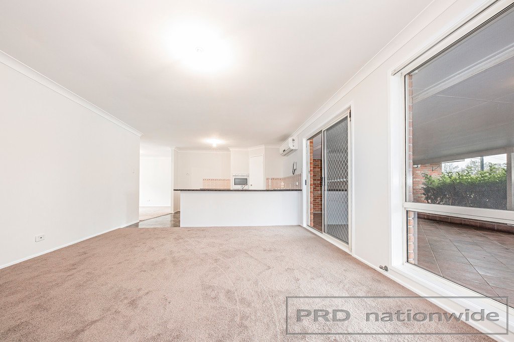 83 High Street GRETA 14