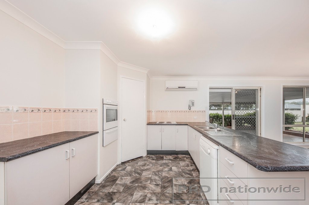 83 High Street GRETA 15