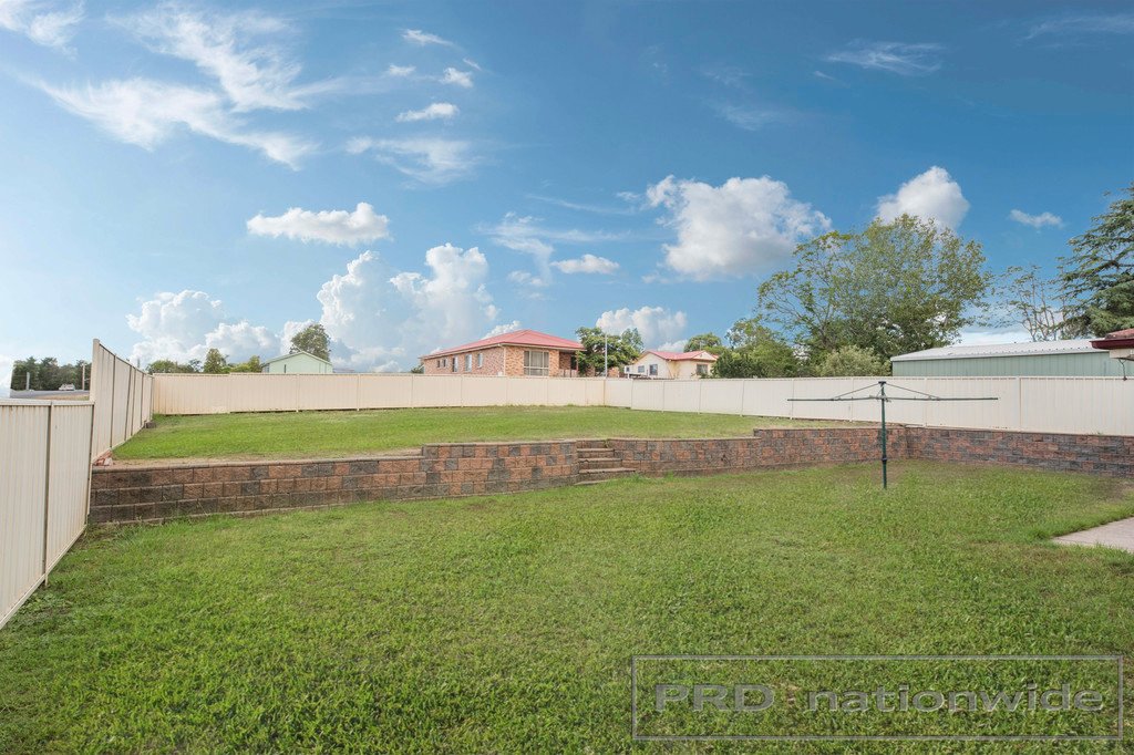 83 High Street GRETA 23