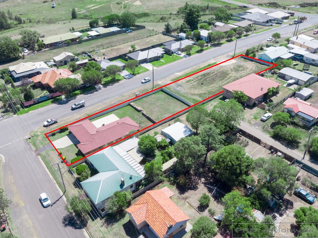 83 High Street GRETA 26