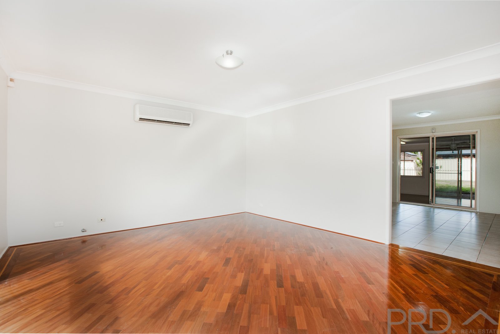 83 John Arthur Avenue THORNTON 3