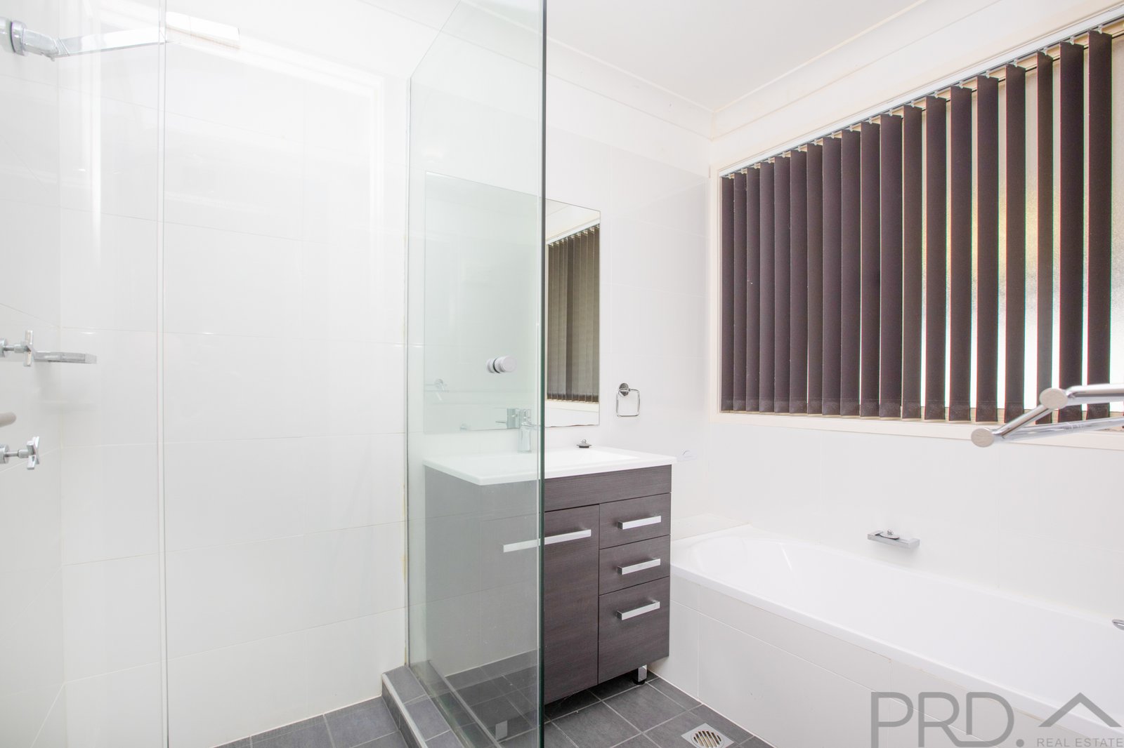 83 John Arthur Avenue THORNTON 12