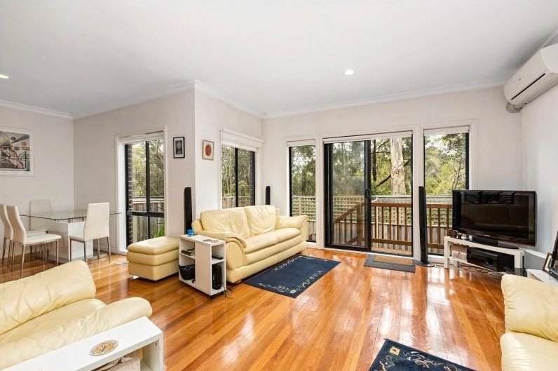 Gallery: 8/3 Johnston Street