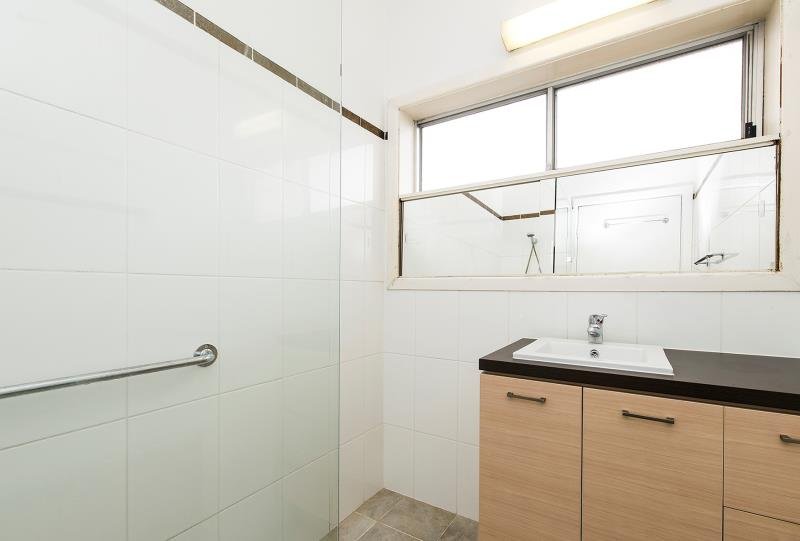 Gallery: 83 Kernot Street