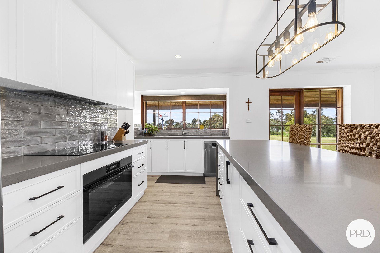 83 Kirks Road SMYTHES CREEK 4