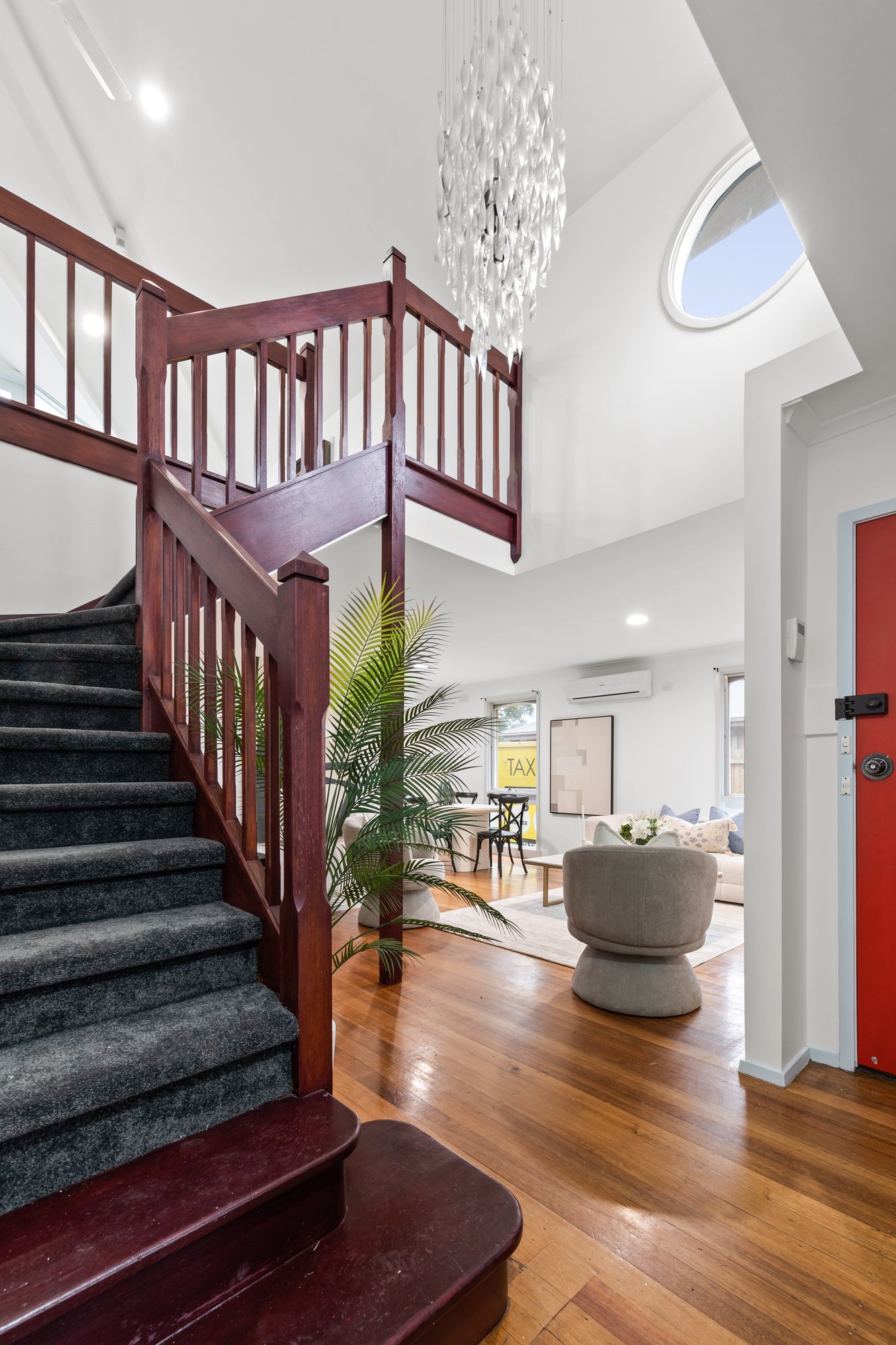 Gallery: 83 Liverpool Drive