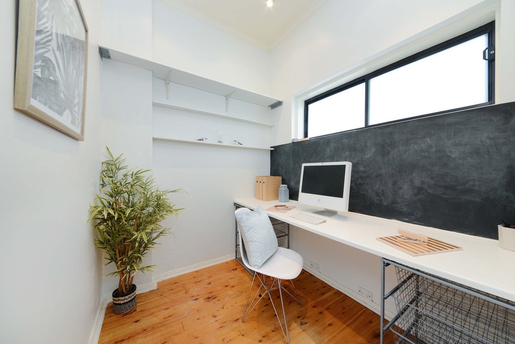 83 Macquarie Street CHIFLEY 17