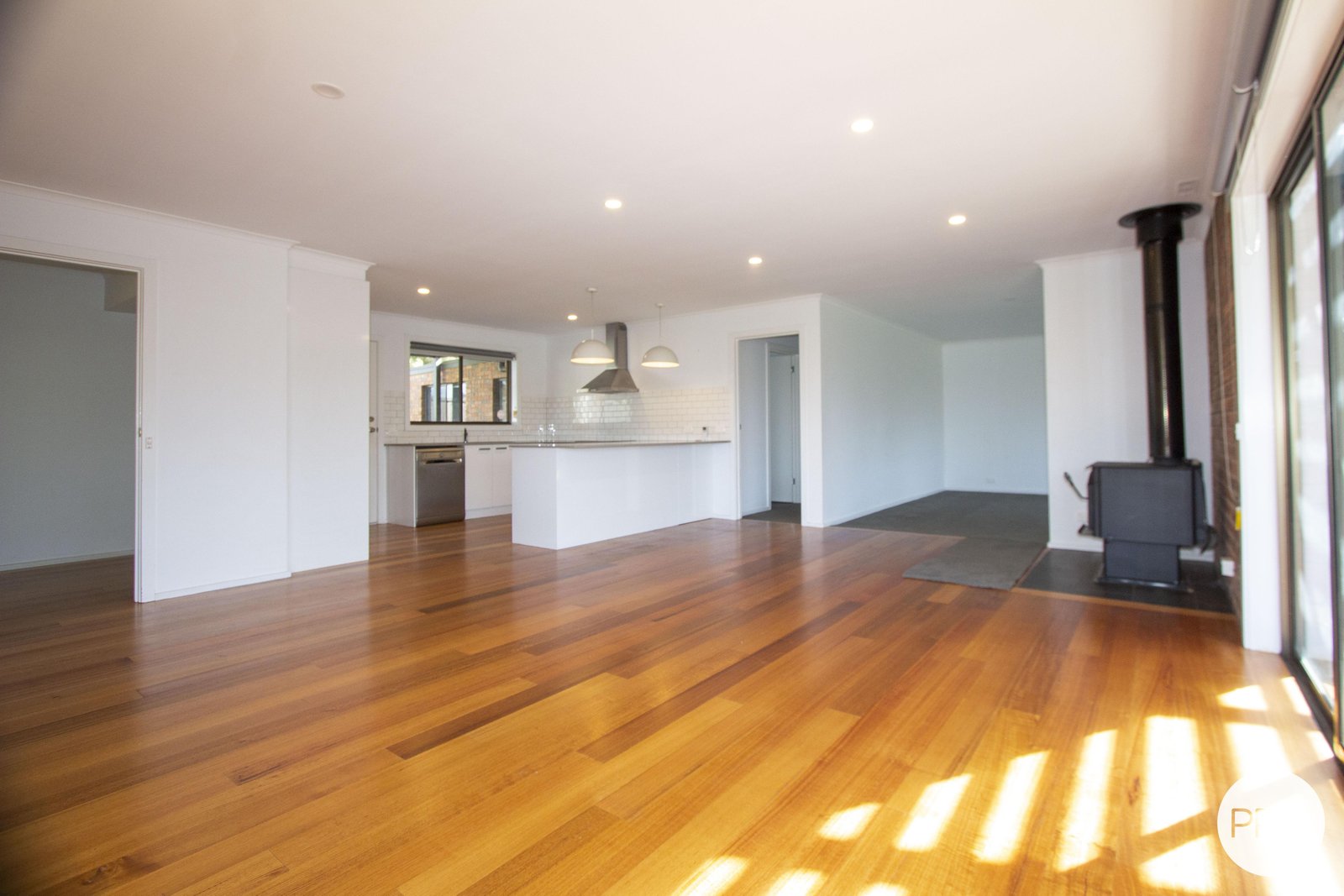 83 Main Street GORDON 4