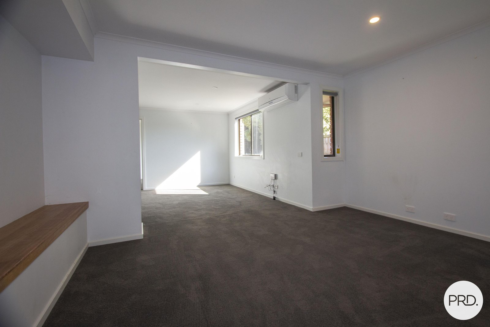 83 Main Street GORDON 12