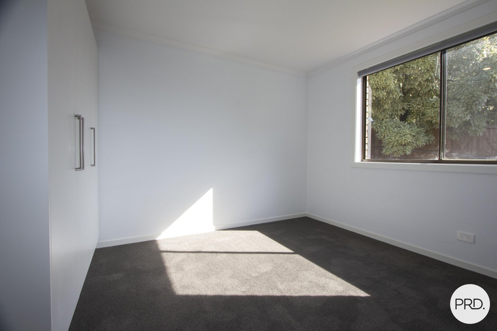 83 Main Street GORDON 16