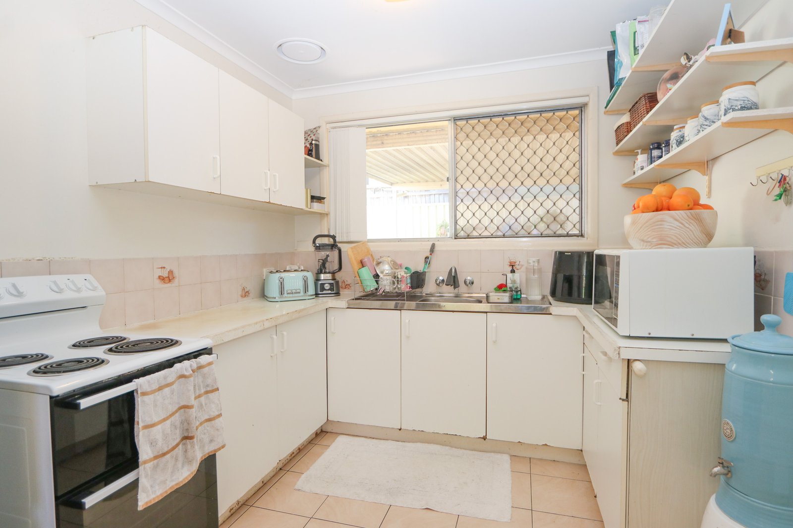 83 Melinda Street SOUTHPORT 6