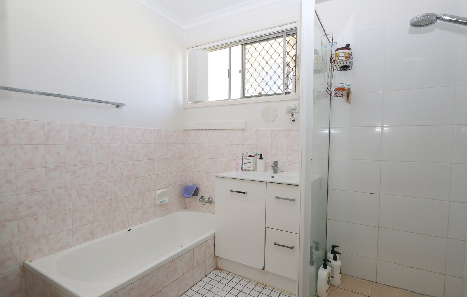 83 Melinda Street SOUTHPORT 11