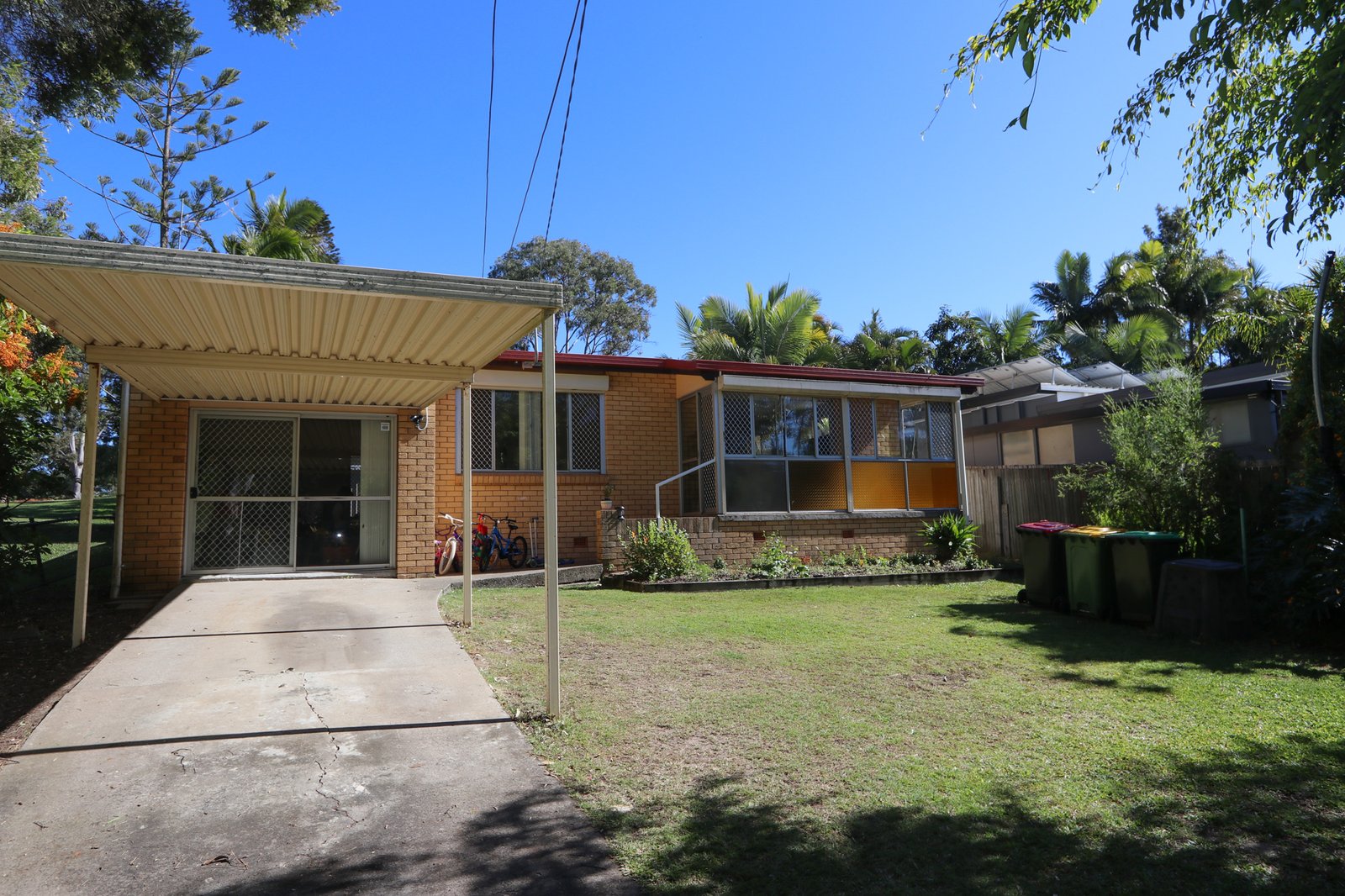 83 Melinda Street SOUTHPORT 17