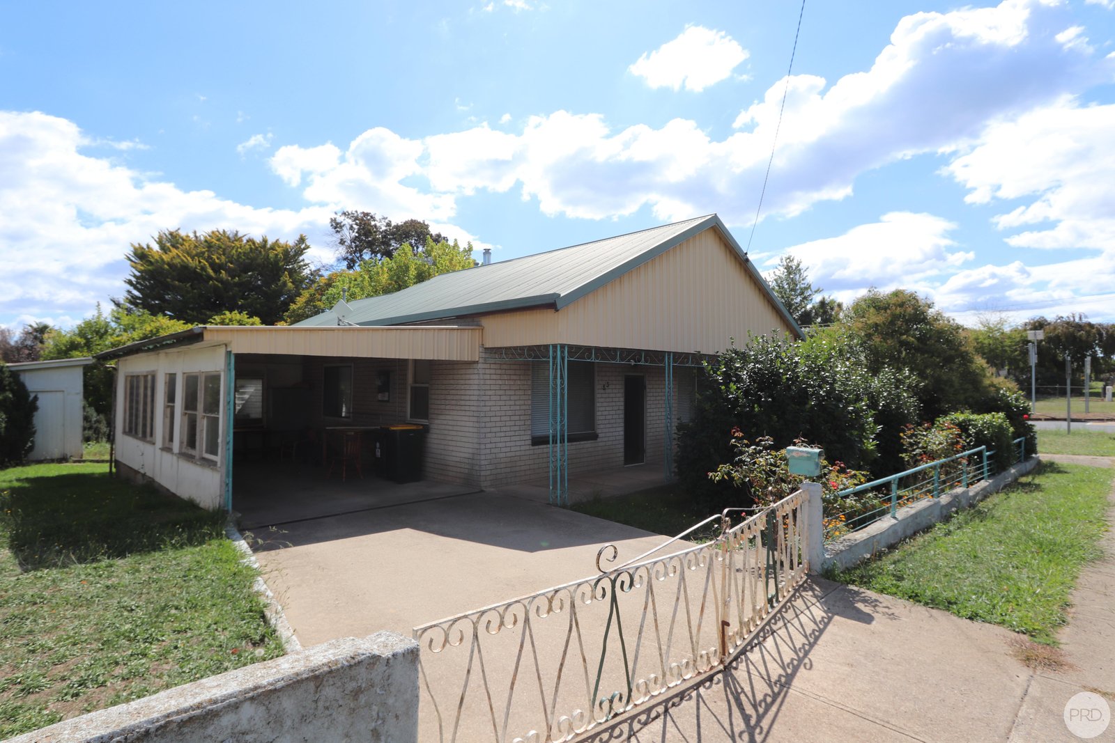 83 Murray Street TUMBARUMBA 15