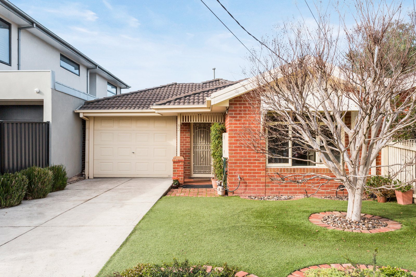 Gallery: 83 Paxton Street