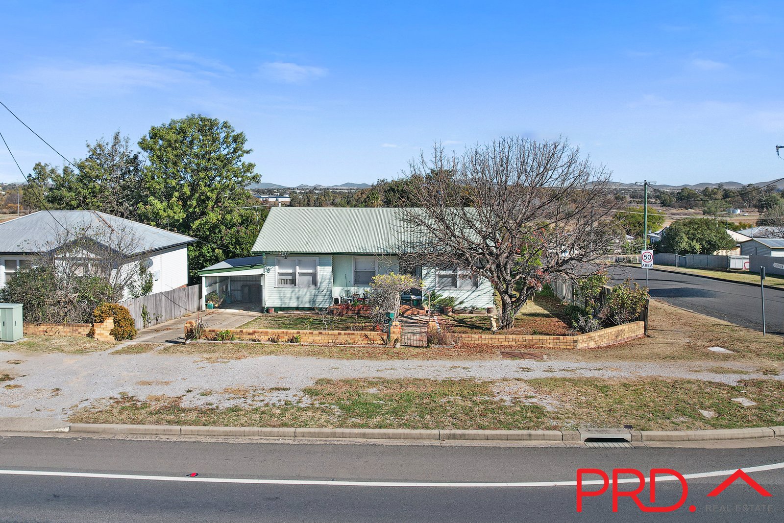83 Peel Street TAMWORTH 1