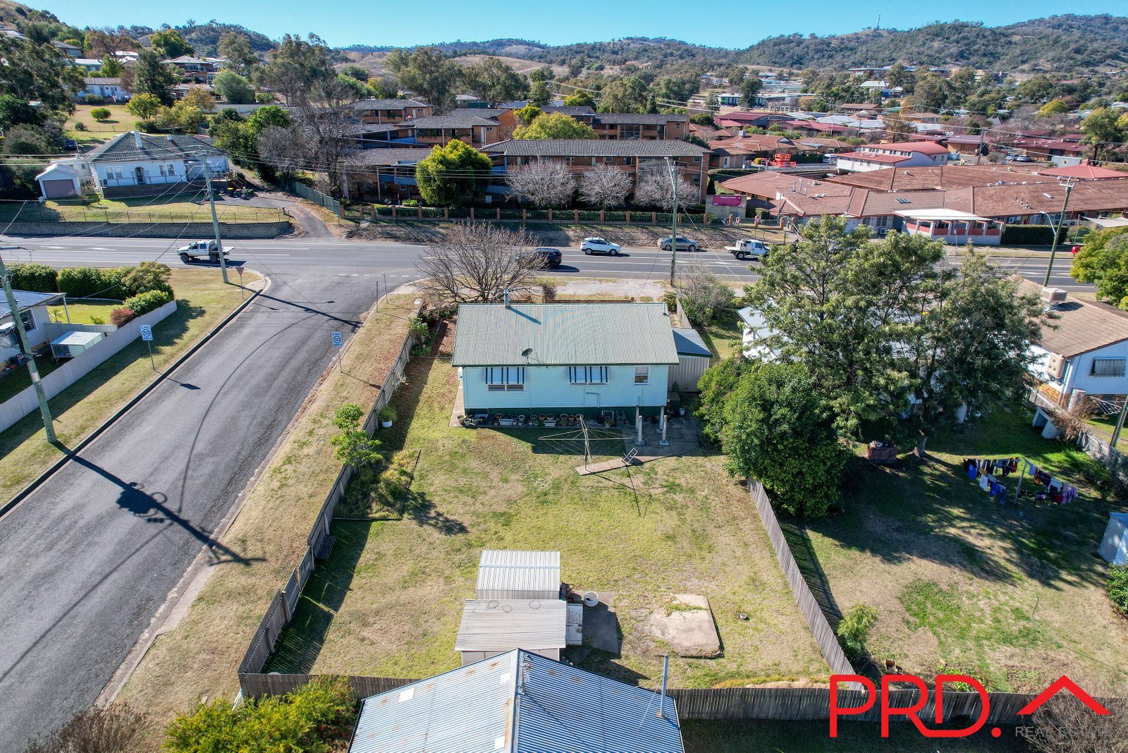 83 Peel Street TAMWORTH 11