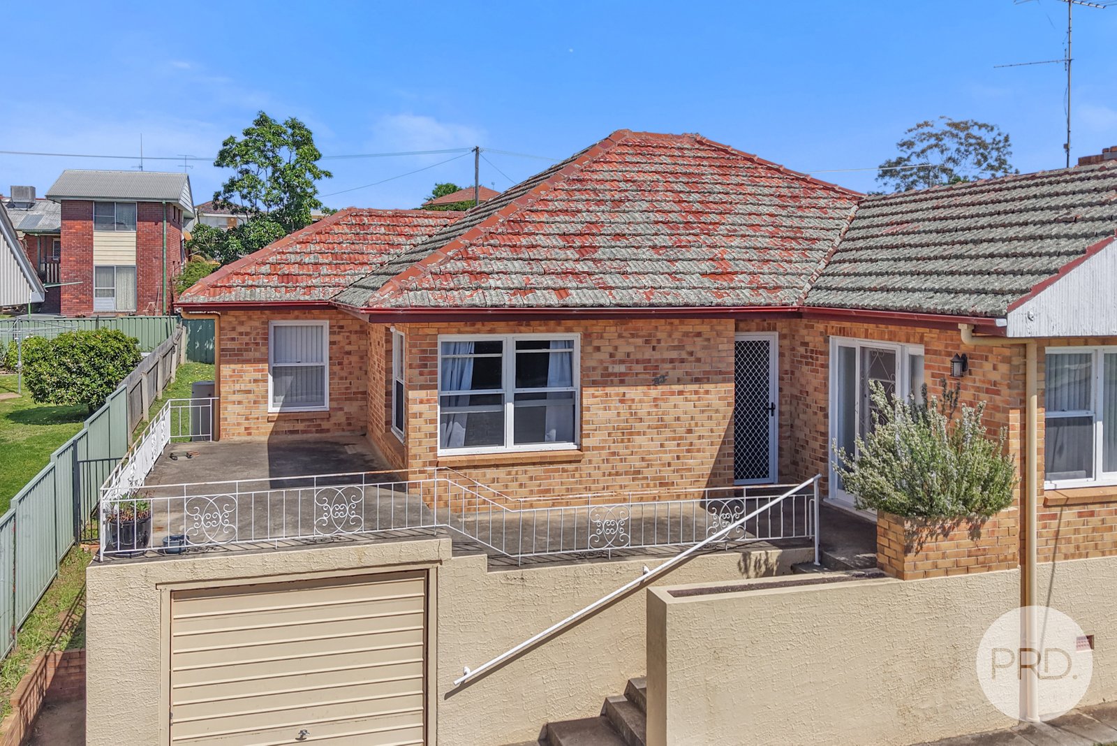 83 Phillip Street TAMWORTH 4