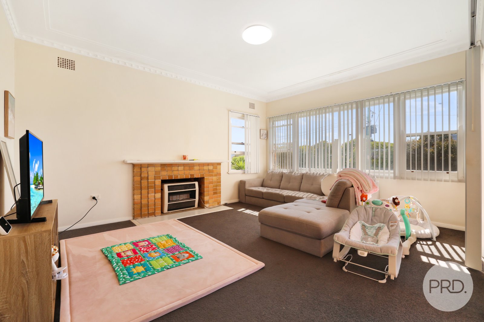 83 Phillip Street TAMWORTH 7