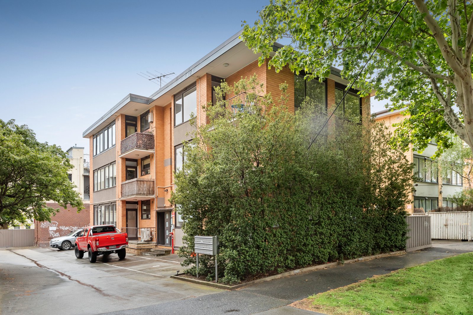 Real Estate and Property in 8/3 Ravens Grove, St Kilda East, VIC